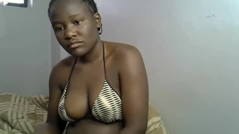 Queen online show from February 10, 8:51 am