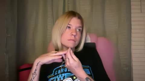 americnbarbie online show from April 29, 12:59 am