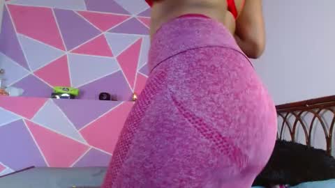 Snapshot of ebony_alika chatting on February 22, 4:51 pm Alika Ashanti online show from February 22, 4:51 pm