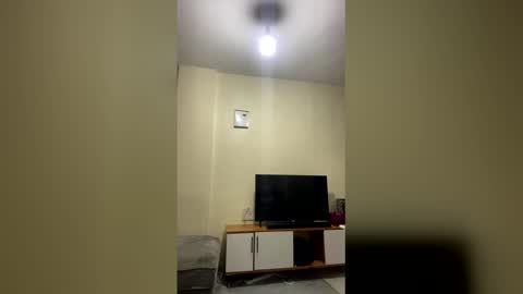 Snapshot of ebony_ana chatting on January 8, 1:13 pm ana online show from January 8, 1:13 pm