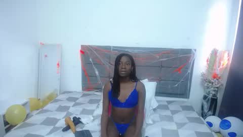 Snapshot of ebony_baby1 chatting on November 5, 7:36 pm Baby online show from November 5, 7:36 pm