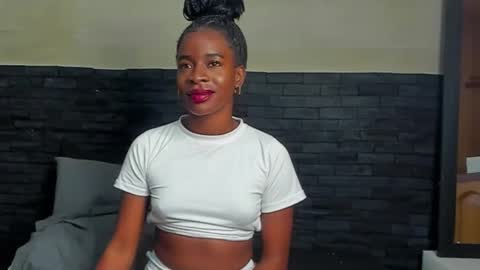 ebony_baby18 online show from March 17, 3:00 am