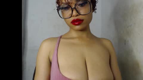 Snapshot of ebony_badgirl chatting on November 10, 6:01 am Ebony badgirl online show from November 10, 6:01 am