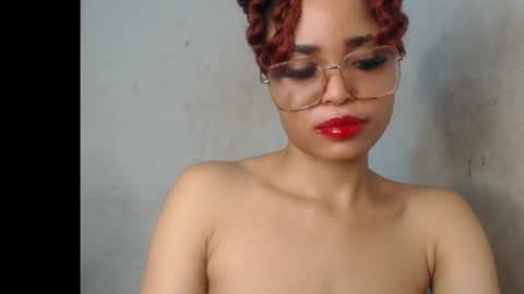 Snapshot of ebony_badgirl chatting on November 29, 6:05 am Ebony badgirl online show from November 29, 6:05 am