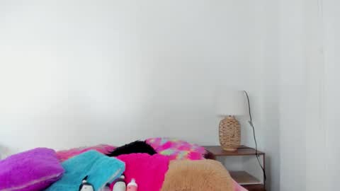 ebony_cute9 online show from February 12, 7:09 pm