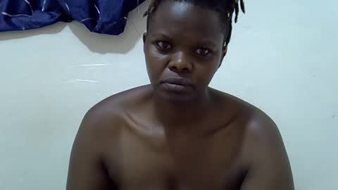 ebony_cuttey30 online show from November 18, 4:17 am