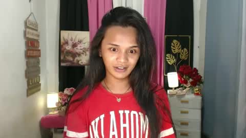 Snapshot of ebony_enchantress chatting on January 12, 10:54 pm BEA DONT FORGET TO FOLLOW ME online show from January 12, 10:54 pm