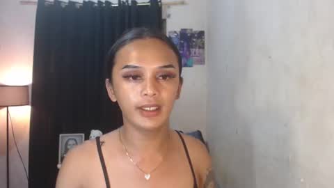 Snapshot of ebony_enchantress chatting on February 22, 2:39 am BEA DONT FORGET TO FOLLOW ME online show from February 22, 2:39 am