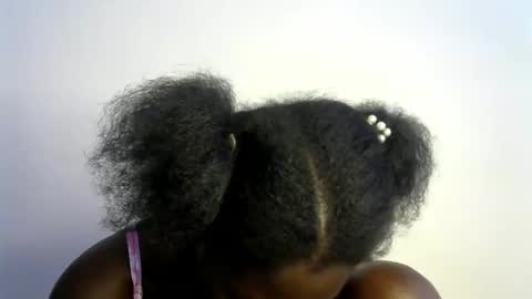 ebony_lynne online show from April 29, 9:35 am