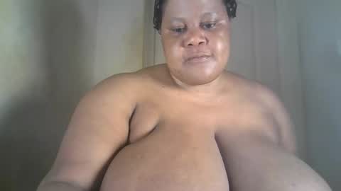 ebony_magixs online show from October 4, 1:47 am