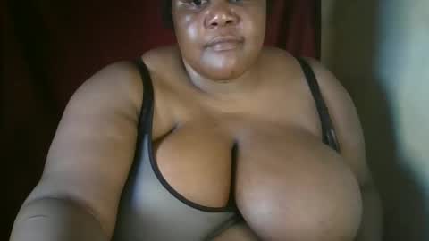 Snapshot of ebony_magixs chatting on January 17, 6:51 am ebony_magixs online show from January 17, 6:51 am