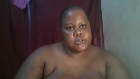 Snapshot of ebony_magixs chatting on February 8, 10:24 pm ebony_magixs online show from February 8, 10:24 pm