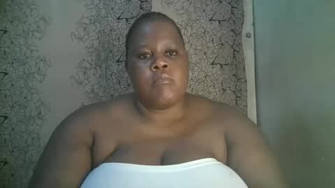 Snapshot of ebony_magixs chatting on February 12, 7:36 am ebony_magixs online show from February 12, 7:36 am