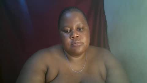 Snapshot of ebony_magixs chatting on February 15, 12:36 pm ebony_magixs online show from February 15, 12:36 pm