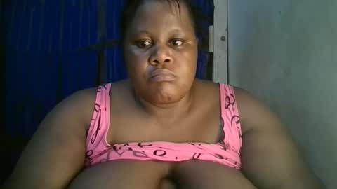 Snapshot of ebony_magixs chatting on February 28, 1:39 am ebony_magixs online show from February 28, 1:39 am