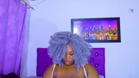 LINA  online show from July 17, 3:02 am