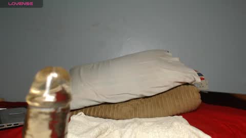 EBONY PETITE online show from May 13, 3:53 pm