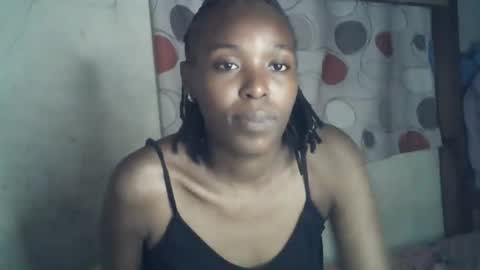 Snapshot of ebony_phoenix12 chatting on October 29, 1:52 am ebony_phoenix12 online show from October 29, 1:52 am