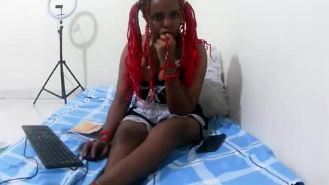 Snapshot of ebony_sluttt chatting on February 18, 4:14 pm ebony_sluttt online show from February 18, 4:14 pm