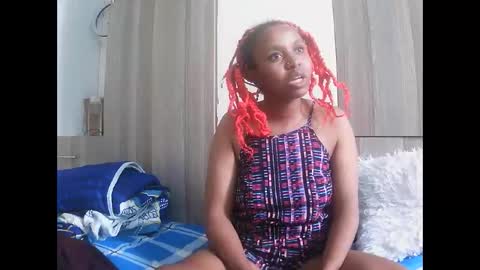 Snapshot of ebony_sluttt chatting on February 23, 8:22 am ebony_sluttt online show from February 23, 8:22 am