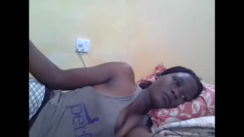 ebony_vanillah online show from March 12, 7:25 am