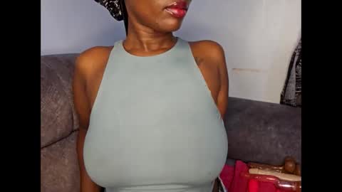 Ebony Melanie online show from October 3, 11:46 pm
