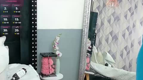 Snapshot of ebonycoworker chatting on May 31, 6:09 pm ebonycoworker online show from May 31, 6:09 pm
