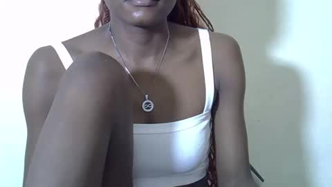 Snapshot of ebonycutegal4 chatting on October 27, 7:29 pm MELLEN online show from October 27, 7:29 pm