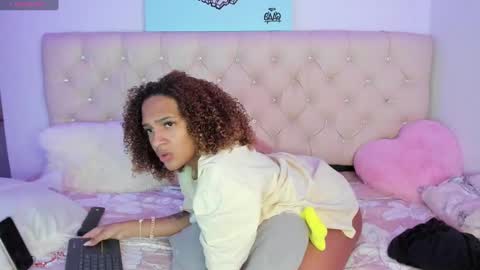 Queen Ebony online show from February 11, 1:20 am