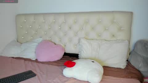 Snapshot of ebonygoddes03 chatting on June 12, 3:33 pm Queen Ebony online show from June 12, 3:33 pm