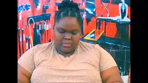 Snapshot of ebonyhotbuns4u2luv chatting on November 7, 7:14 pm ebonyhotbuns4u2luv online show from November 7, 7:14 pm