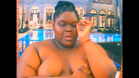 Snapshot of ebonyhotbuns4u2luv chatting on November 25, 7:19 am ebonyhotbuns4u2luv online show from November 25, 7:19 am