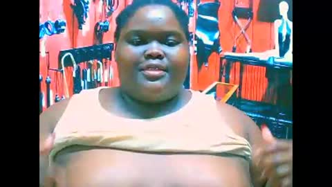 ebonyhotbuns4u2luv online show from January 8, 5:15 pm