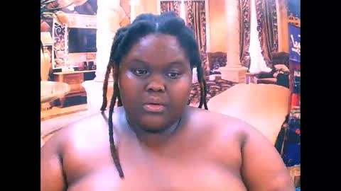 ebonyhotbuns4u2luv online show from January 13, 10:59 pm