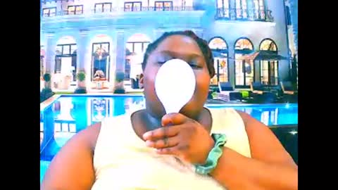 ebonyhotbuns4u2luv online show from February 7, 7:06 pm