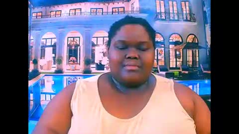 Snapshot of ebonyhotbuns4u2luv chatting on May 21, 6:53 am ebonyhotbuns4u2luv online show from May 21, 6:53 am