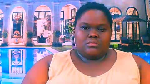 ebonyhotbuns4u2luv online show from June 19, 10:13 pm