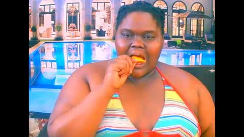 ebonyhotbuns4u2luv online show from July 18, 12:20 pm