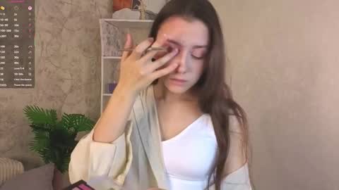 Milly online show from February 12, 3:34 am