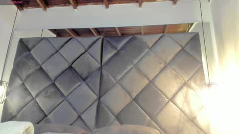 ebonyx40 online show from March 18, 11:02 am