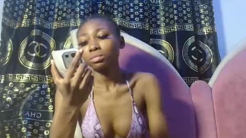 ebonyxxbabe online show from December 23, 8:23 am