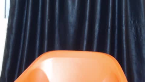 ebonyxxbae online show from April 28, 2:38 am