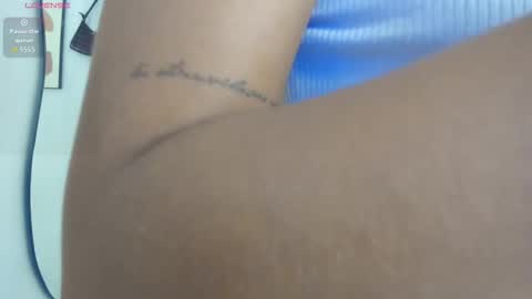 Snapshot of ebonyy_petite_69 chatting on November 23, 6:13 am ebonyy_petite_69 online show from November 23, 6:13 am