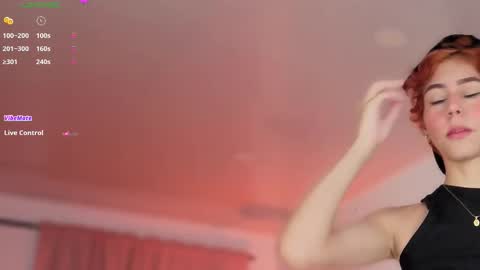 Snapshot of ecchi_sixxx chatting on December 3, 5:59 am Colette online show from December 3, 5:59 am