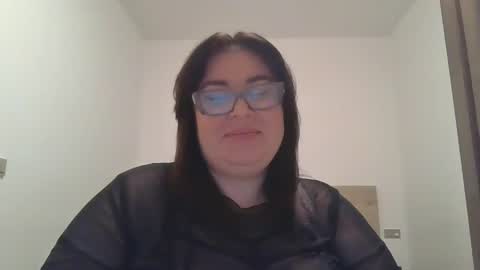 Snapshot of echo_dust chatting on April 16, 7:58 pm echo_dust online show from April 16, 7:58 pm