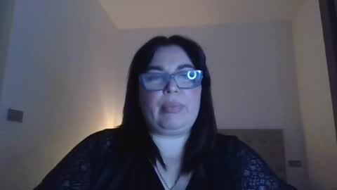 Snapshot of echo_dust chatting on April 20, 4:32 pm echo_dust online show from April 20, 4:32 pm
