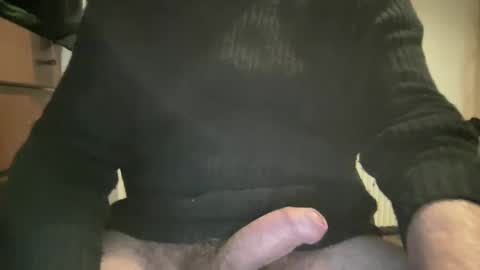 Snapshot of echo_o_o_o chatting on December 9, 5:30 pm echo_o_o_o online show from December 9, 5:30 pm