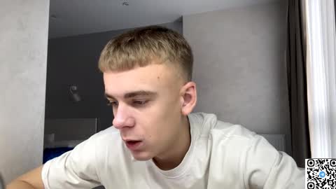 Snapshot of echowraith chatting on November 16, 8:53 am echowraith online show from November 16, 8:53 am