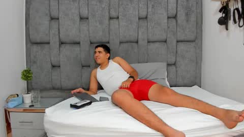 Blake and Jess online show from February 18, 7:54 pm