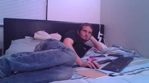 Snapshot of eclipticice94 chatting on October 30, 4:25 am eclipticice94 online show from October 30, 4:25 am